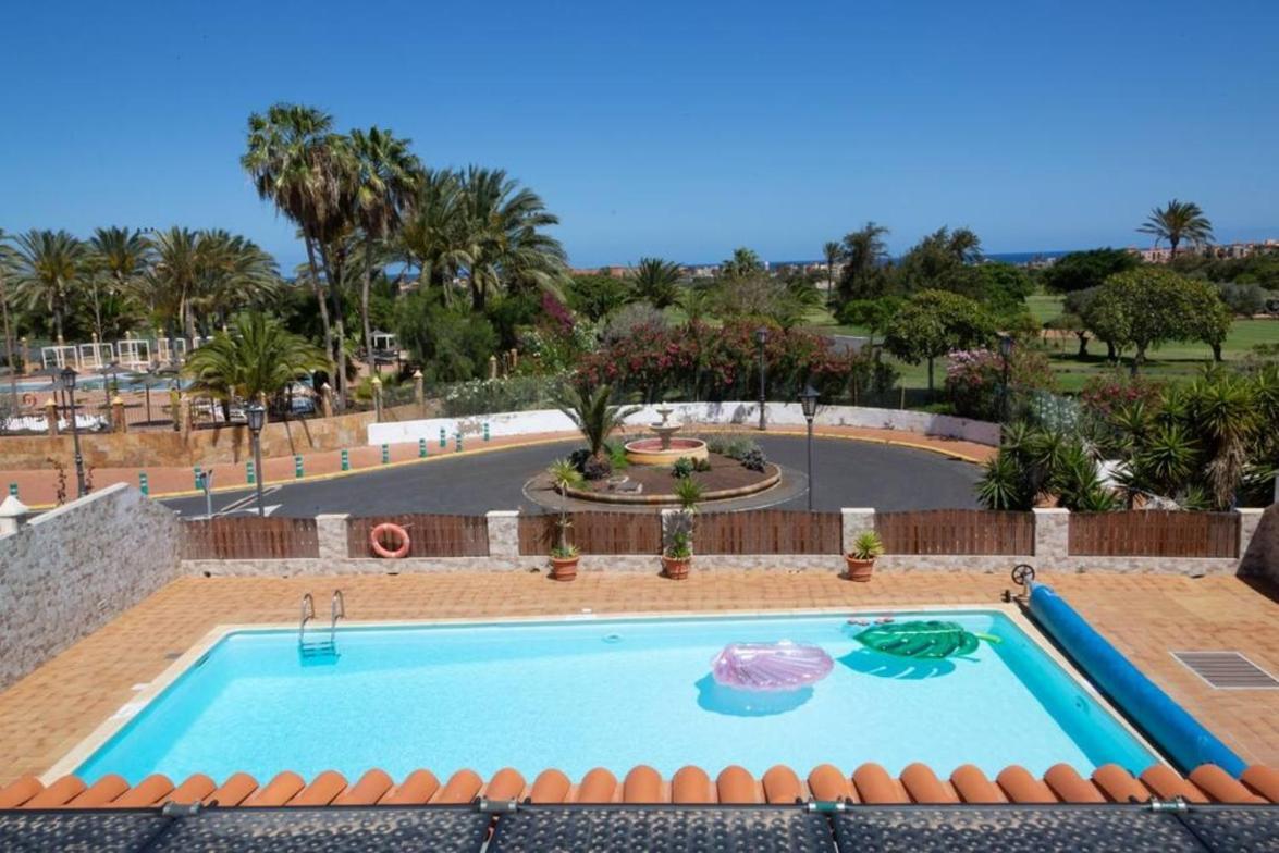 Holiday Villa Vergel With Huge Private Pool, Jacuzzi, Sauna & Bbq By Amazzzing Travel 科斯塔卡莱塔 外观 照片