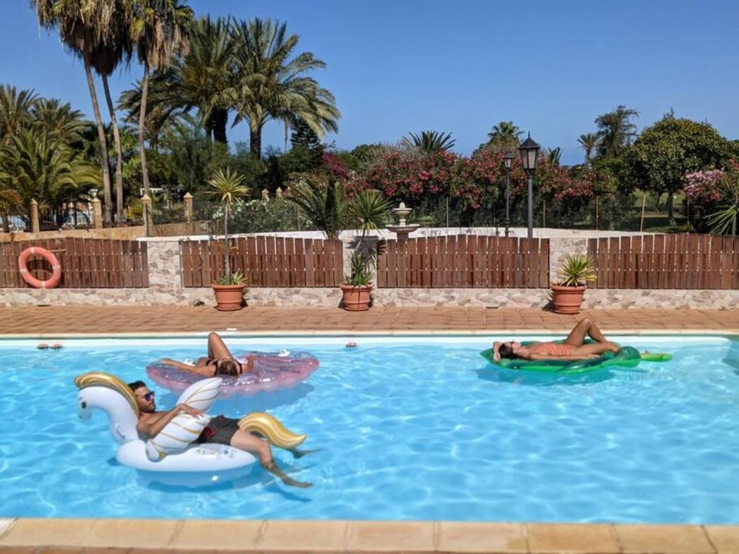 Holiday Villa Vergel With Huge Private Pool, Jacuzzi, Sauna & Bbq By Amazzzing Travel 科斯塔卡莱塔 外观 照片