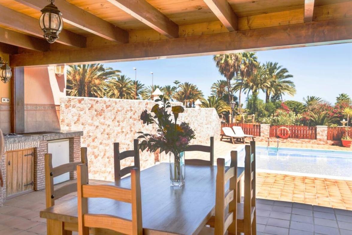 Holiday Villa Vergel With Huge Private Pool, Jacuzzi, Sauna & Bbq By Amazzzing Travel 科斯塔卡莱塔 外观 照片