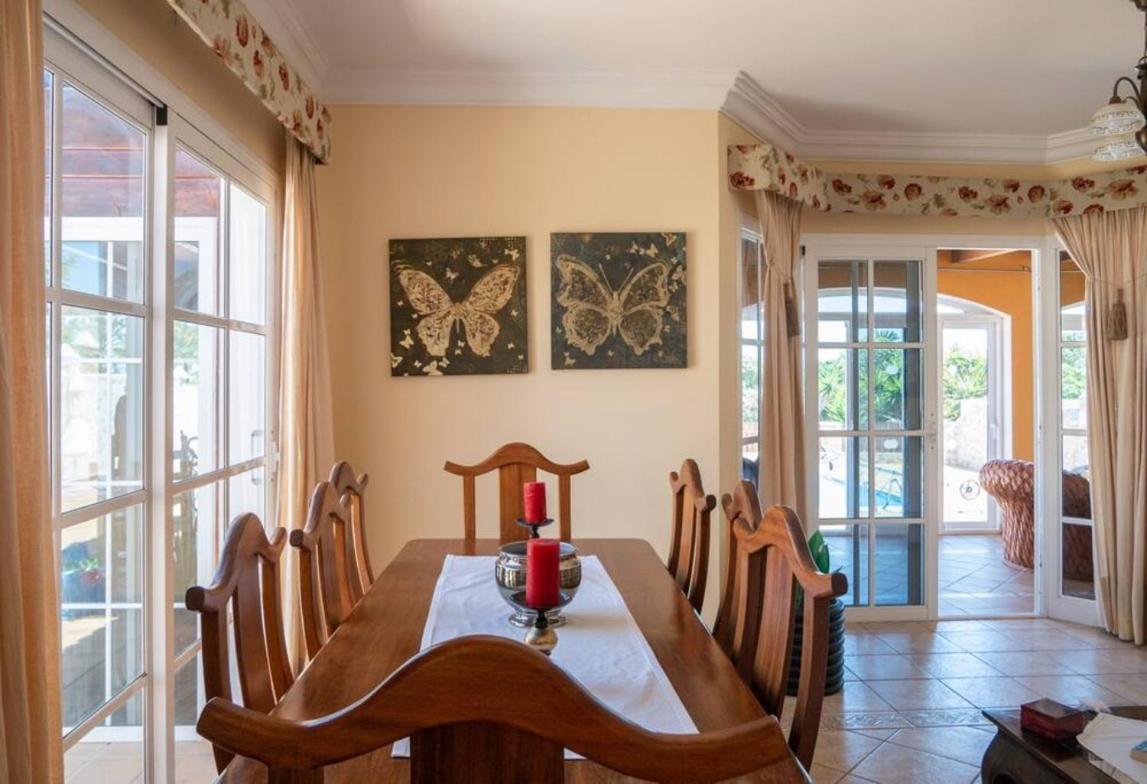 Holiday Villa Vergel With Huge Private Pool, Jacuzzi, Sauna & Bbq By Amazzzing Travel 科斯塔卡莱塔 外观 照片